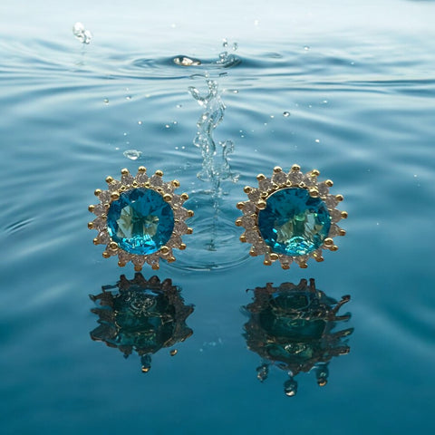 Brinco de Pressão Redondo com Zircônia Azul e Branca